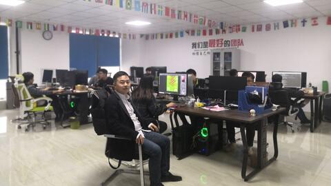 公司可接業(yè)務(wù):軟件開發(fā)!網(wǎng)站建設(shè)!平臺搭建!熱門風(fēng)口項目對接!:短視頻點贊系統(tǒng)!助貸系統(tǒng)!終端店排隊免單系統(tǒng)!真實活粉漲粉對接!粉絲真實活粉對接:全部是真人